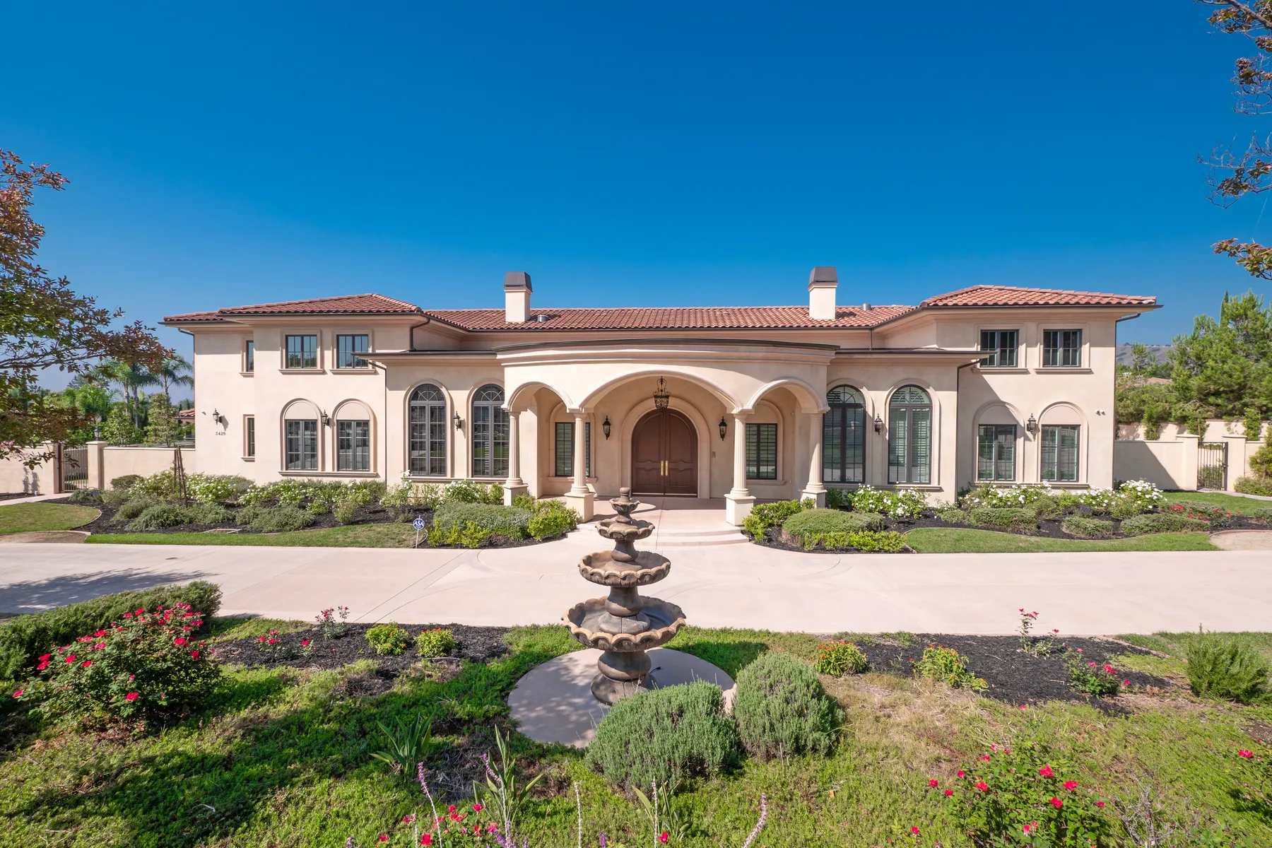 3429 Grand Ave, Claremont