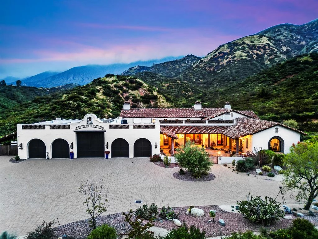 4770 Flat River, Claremont